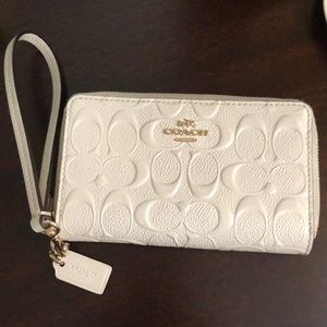 Like new Coach wallet wristlet
